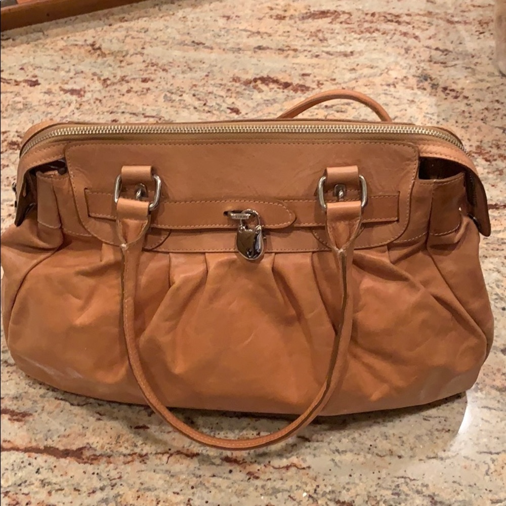 Prune smooth leather bag, carpenter style